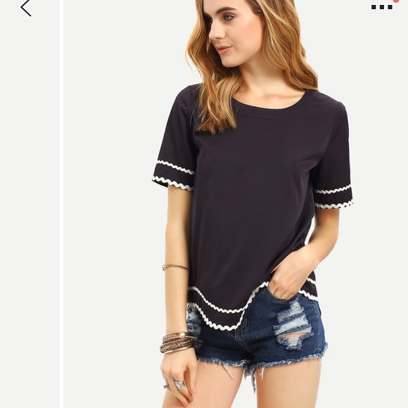 SHEIN Tops - EUC Top Wavy Trim Short Sleeve Blouse SZ S Tagless from SHEIN